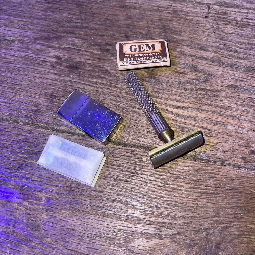 VINTAGE GILLETTE Tech & Razor Case - Picture 7 of 8